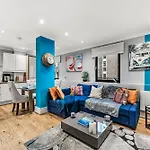 Beautiful 2 Bedroom In بريستول