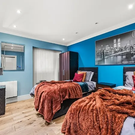 Beautiful 2 Bedroom In Apartman *