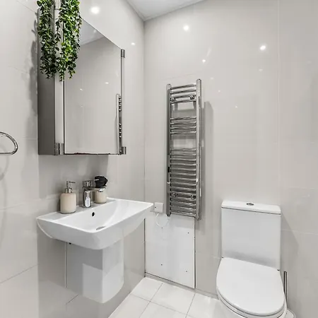 Apartamento Beautiful 2 Bedroom In Bristol