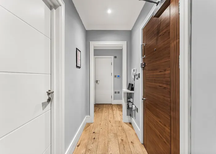 Apartament Beautiful 2 Bedroom In *