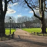 Beautiful 2 Bedroom In *
